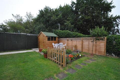 33 Greenways, Buntingford, SG9 9EG