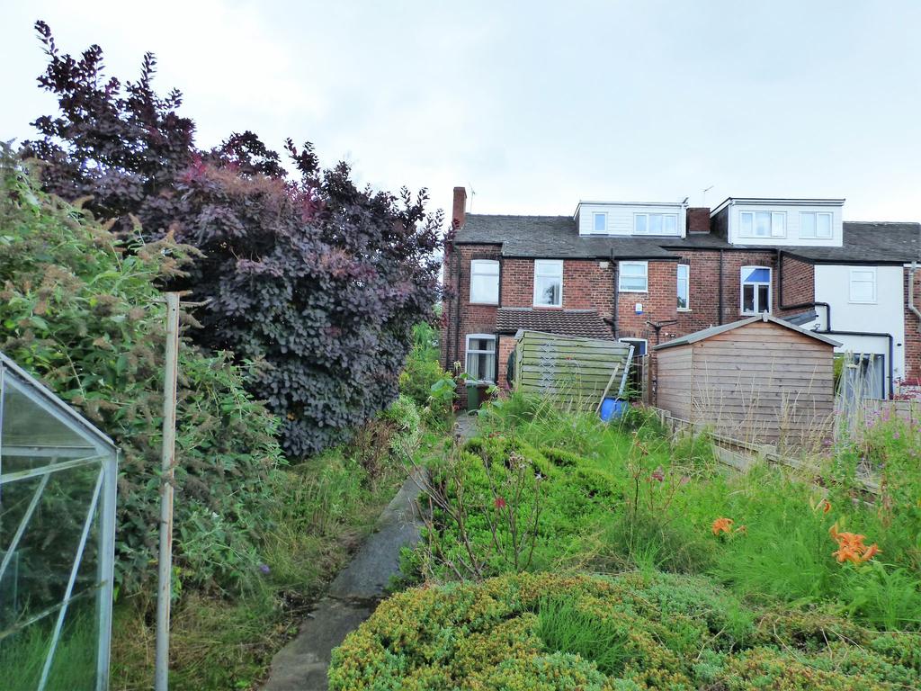 Prestbury Close, Great Moor, Stockport, SK2 3 bed end of terrace house £230,000