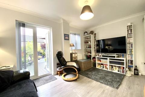 21 Brooke Grove, Ely, CB6 3WT