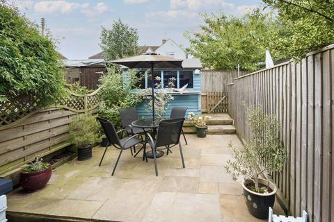 8 Castle Gardens, Chipping Campden, GL55 6JR