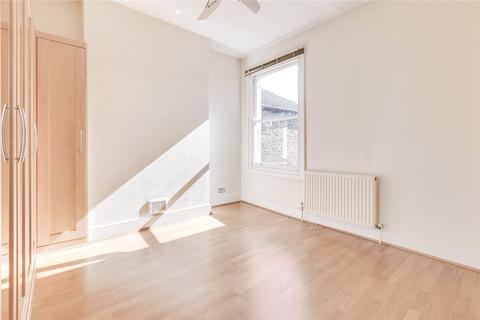 2 bedroom apartment to rent, Hazelbourne Road, London, SW12