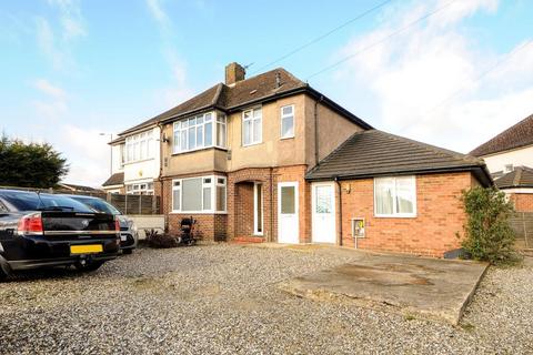 2 bedroom flat to rent, North Way,  Headington,  OX3