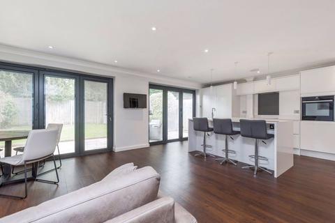 2 Hartlands Close, Bexley, DA5 1RL