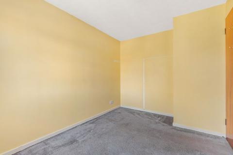 2 Pennyfields, Cranbrook, TN17 3BZ
