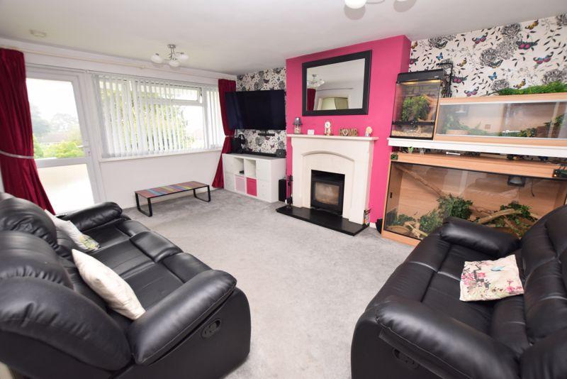 Four Marks 2 bed £250,000