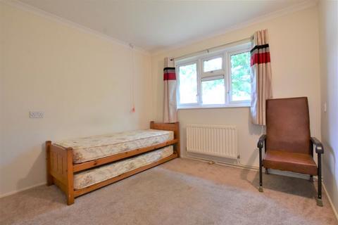 1 bedroom retirement property for sale - Bladon Gardens, Harrow