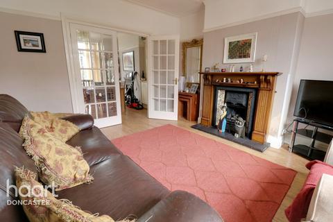137 The Grove, Doncaster, DN2 5SN