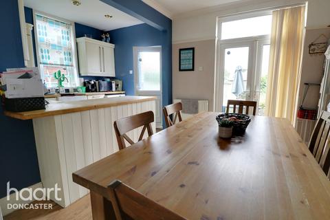 137 The Grove, Doncaster, DN2 5SN