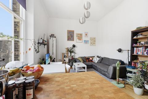2 bedroom flat for sale, Florence House, Shooters Hill