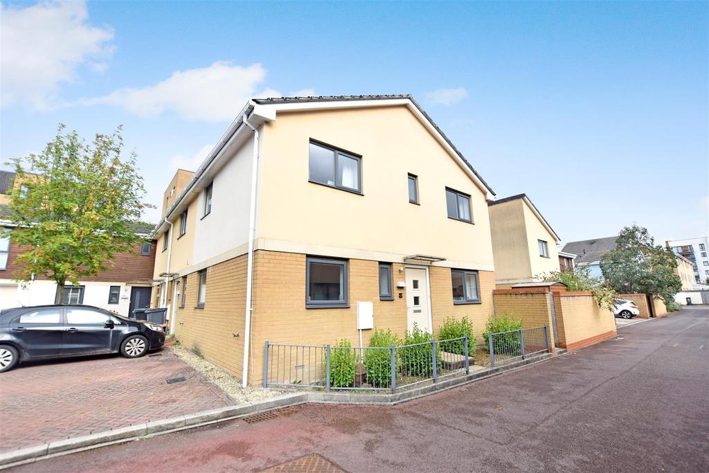 Halyard Way, Portishead 3 bed house £375,000