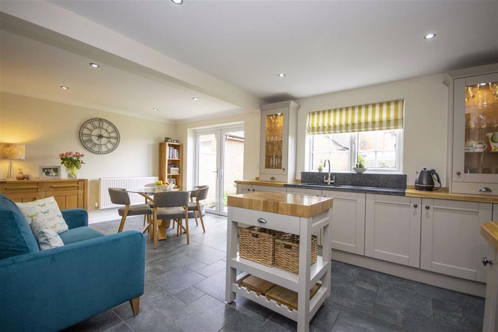 Open Plan Kitchen/Dining Room
