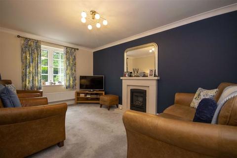 2 Castle Walks, Chirk, Wrexham, LL14 5LQ