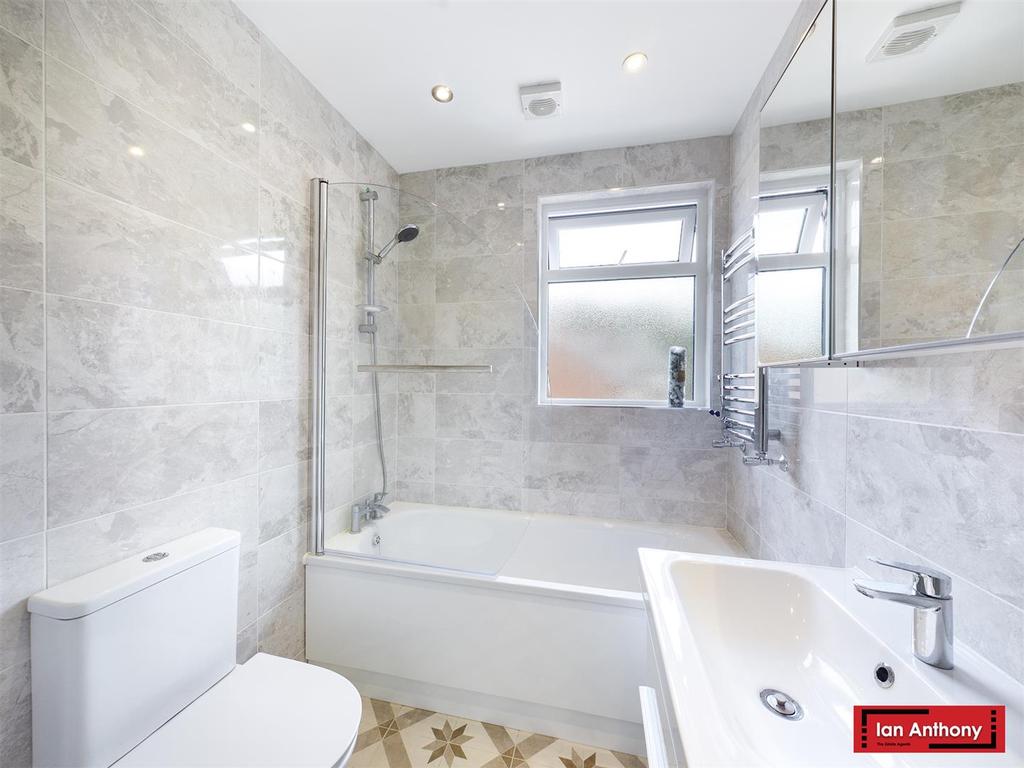 Family bathroom