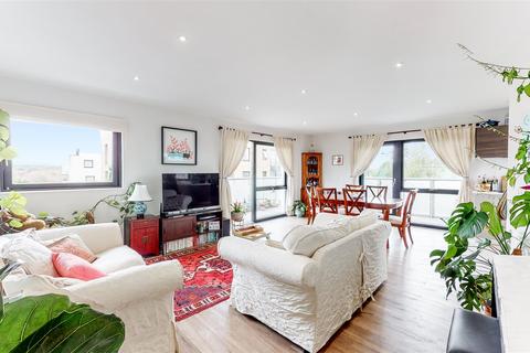 289 Williams Way, Wembley, HA0 2FW