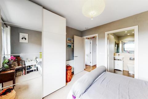 289 Williams Way, Wembley, HA0 2FW