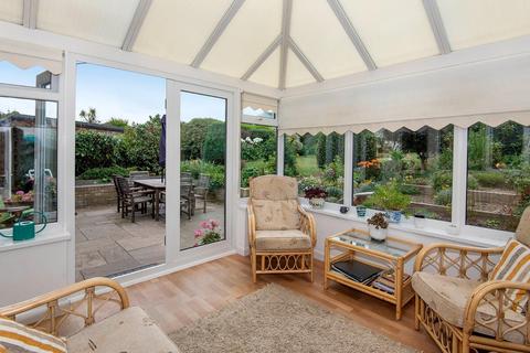 50 Eastern Esplanade, Broadstairs, CT10 1DU