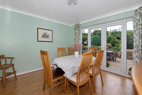 50 Eastern Esplanade, Broadstairs, CT10 1DU