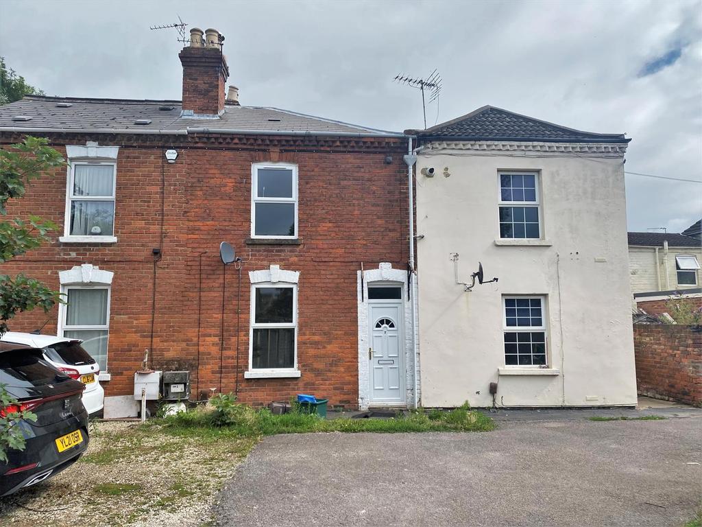Clement Street, Gloucester, GL1 2 bed terraced house £725 pcm (£167 pw)