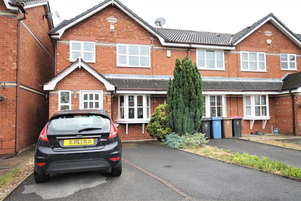 Gordon Road, Monton, Manchester 3 bed terraced house £260,000