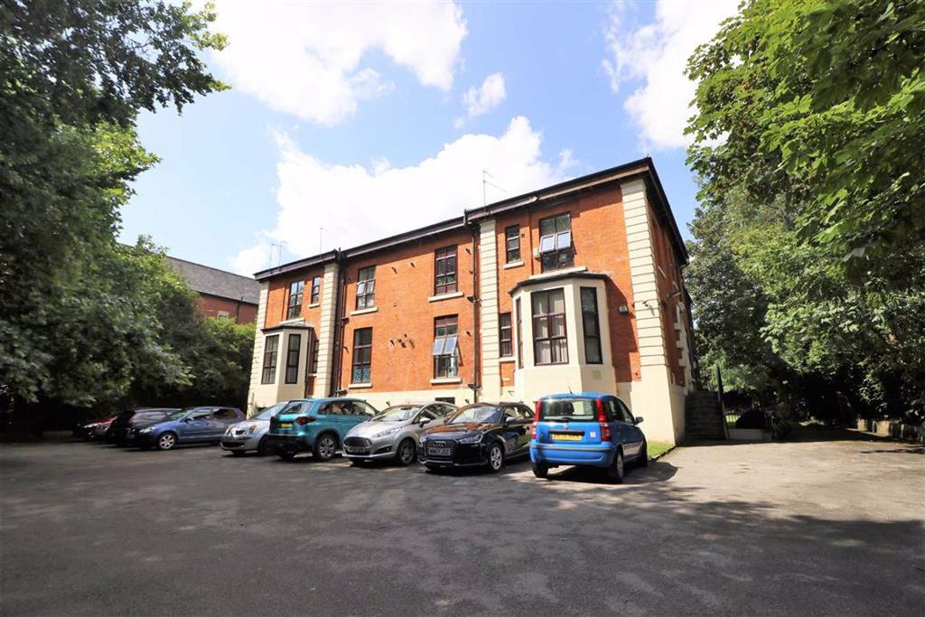 Whalley Road, Whalley Range, Manchester, M16 1 bed apartment £95,000