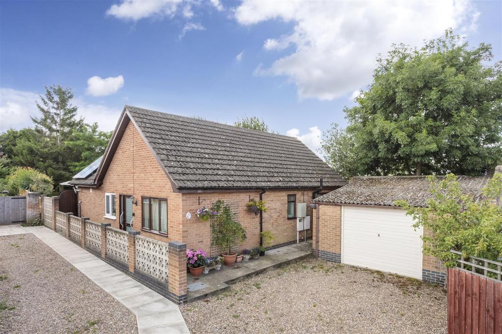 Ring Fence, Shepshed 2 bed bungalow £245,000