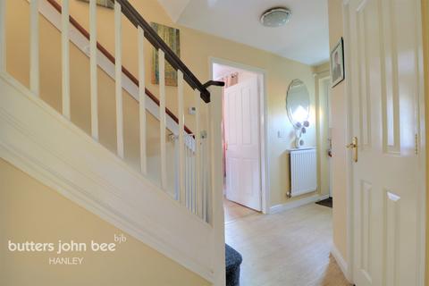9 Chasewater Drive, Stoke-on-trent, ST6 8GH