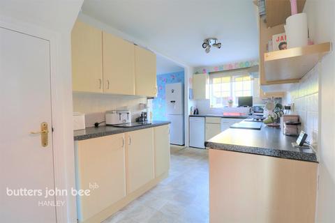 9 Chasewater Drive, Stoke-on-trent, ST6 8GH