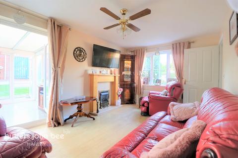 9 Chasewater Drive, Stoke-on-trent, ST6 8GH