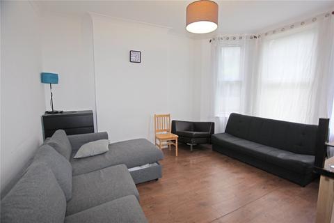 5 bedroom terraced house to rent, Wightman Road, London, N8