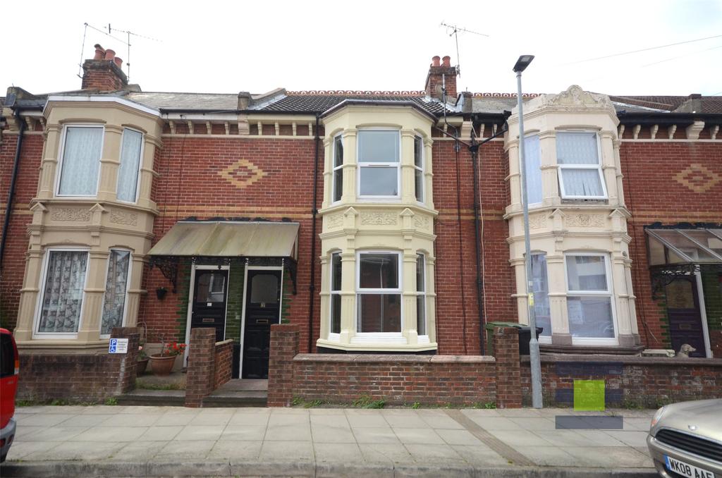 St. Chads Avenue, Portsmouth, PO2 3 bed terraced house £1,195 pcm (£
