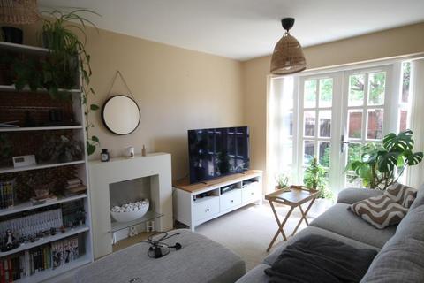 3 bedroom terraced house to rent, Harding Wood, Lightmoor