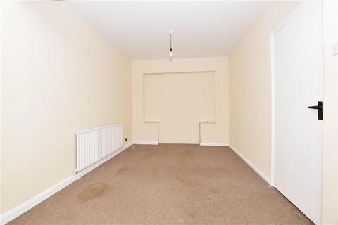 20 Emerald Gardens, Dagenham, RM8 1LH