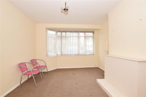 20 Emerald Gardens, Dagenham, RM8 1LH