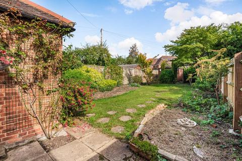 3 bedroom semi-detached house to rent, Gipsy Lane,  Headington,  OX3