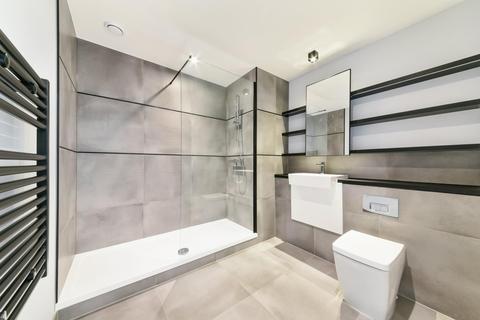 1 bedroom apartment for sale, The City Collection, Three Waters, London, E3