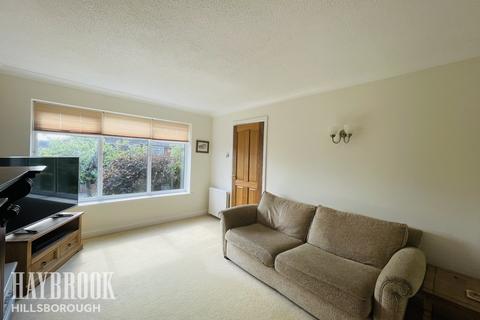 14 Studfield Drive, Sheffield, S6 4SN
