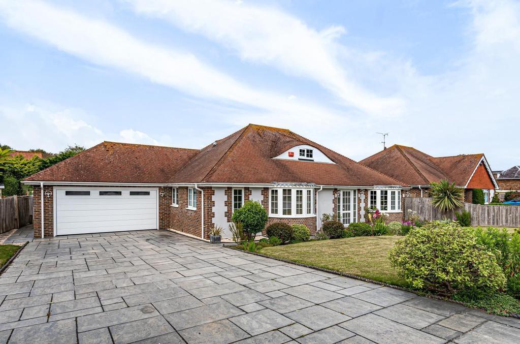 Craigweil Private Estate, Aldwick, Bognor Regis, PO21 3 bed detached