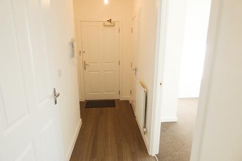 1 bedroom flat to rent, Warwick Crescent, Laindon, Basildon, SS15