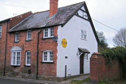 2 bedroom cottage to rent, East Street, Pembridge, HR6