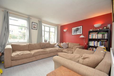 2 bedroom cottage to rent, East Street, Pembridge, HR6