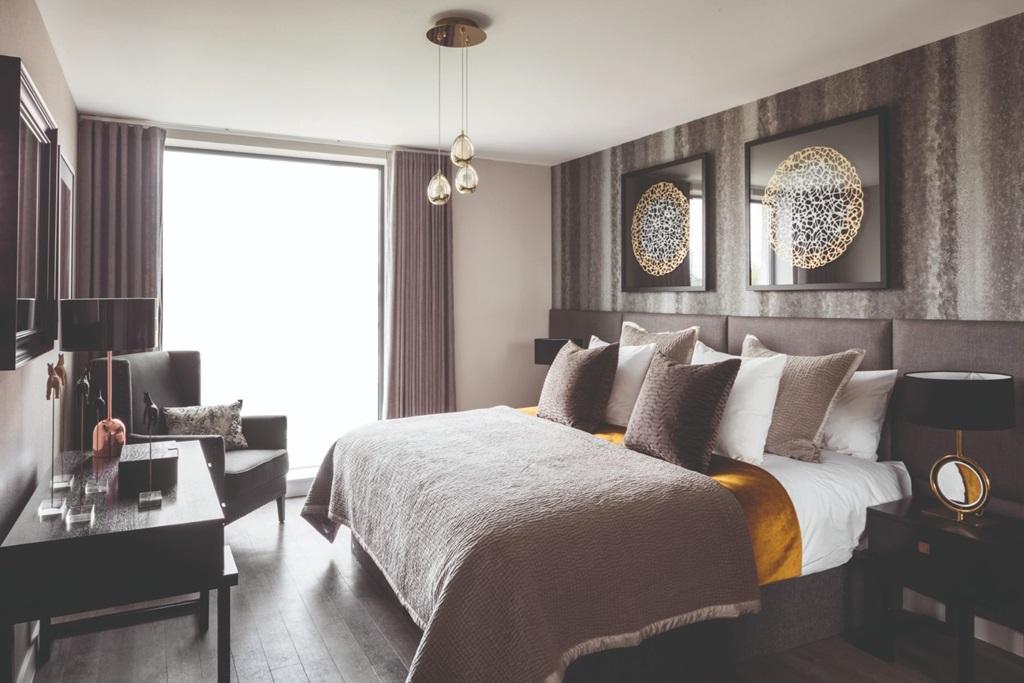 Chobham Manor show apartment