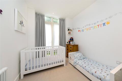 2a Bardolph Road, Richmond, TW9 2AE