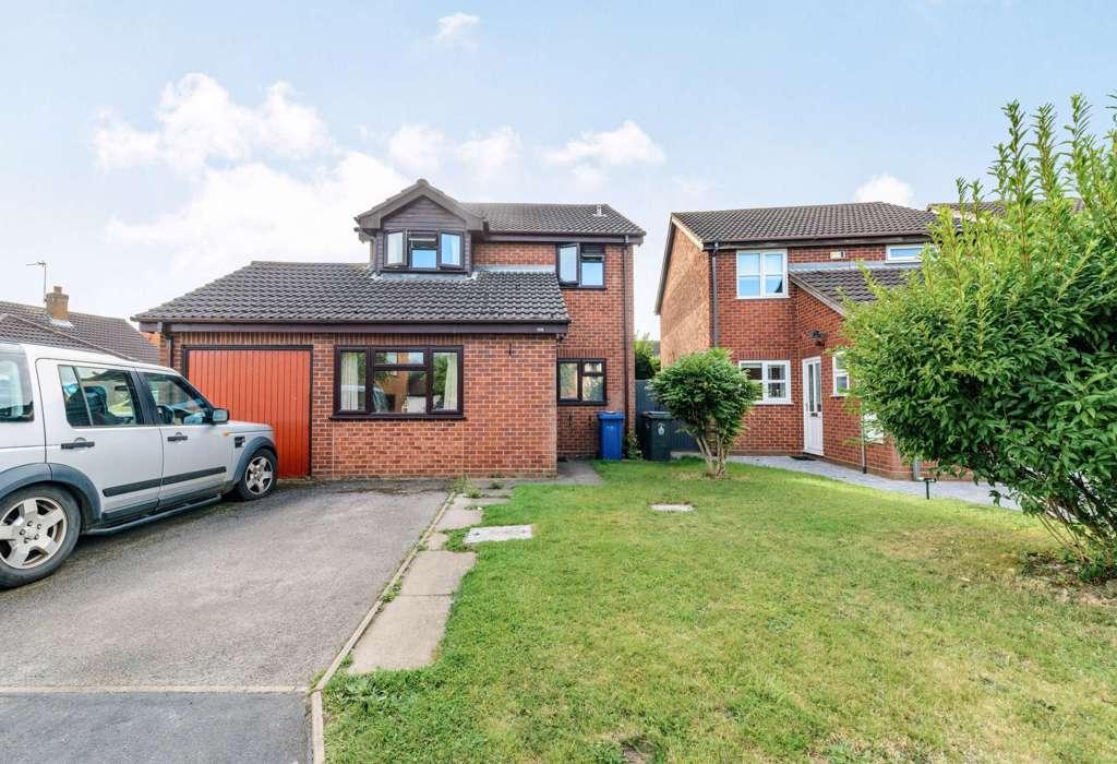 Haymoor, Lichfield, WS14 9SX 3 bed detached house £325,000