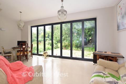 undefined, Redehall Road, Smallfield, Surrey