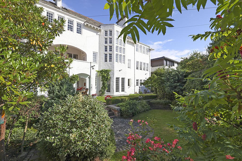 South Facing Garden