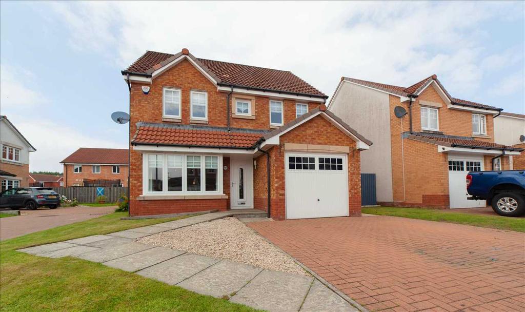 Shankly Drive, Newmains 4 bed detached house £199,995