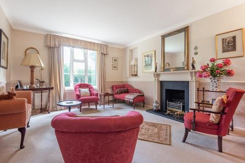22 Llanvair Drive, Ascot, SL5 9HT