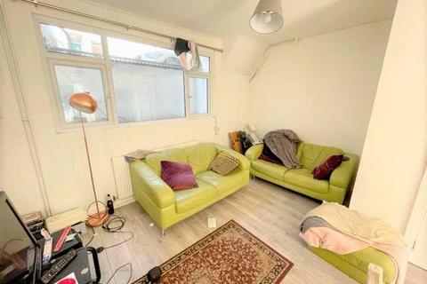 5 bedroom house to rent, Park Crescent Road, Brighton