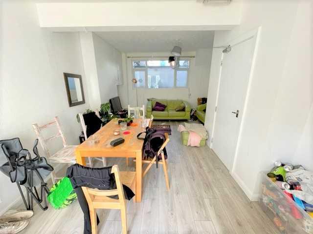Park Crescent Road, Brighton - View 3