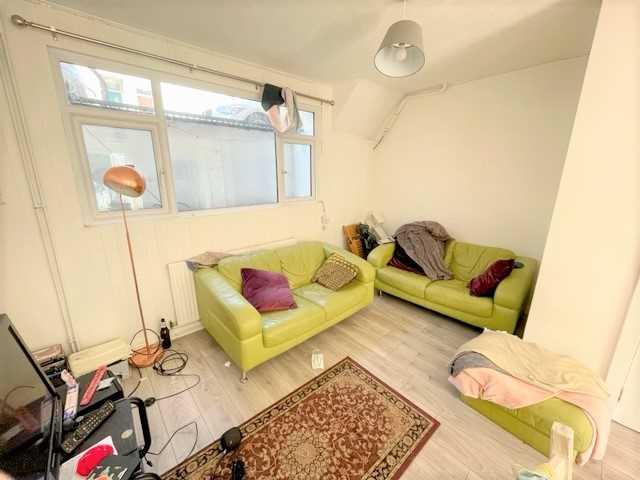 Park Crescent Road, Brighton - View 4